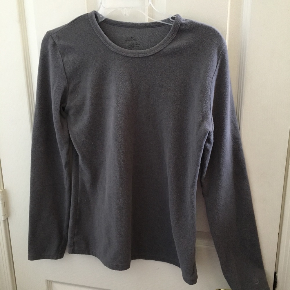 FINAL MARKDOWN Ladies cuddl duds top medium
